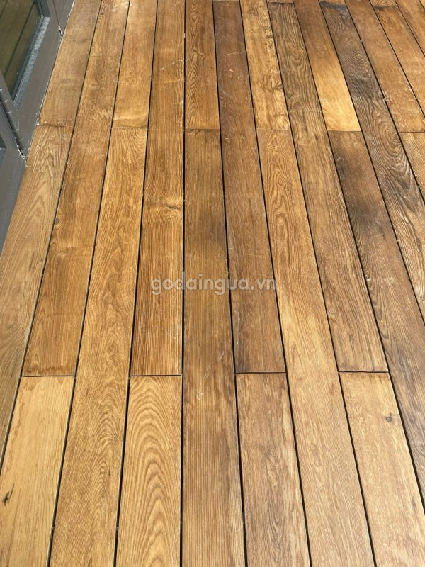 có nên dùng gỗ biến tính