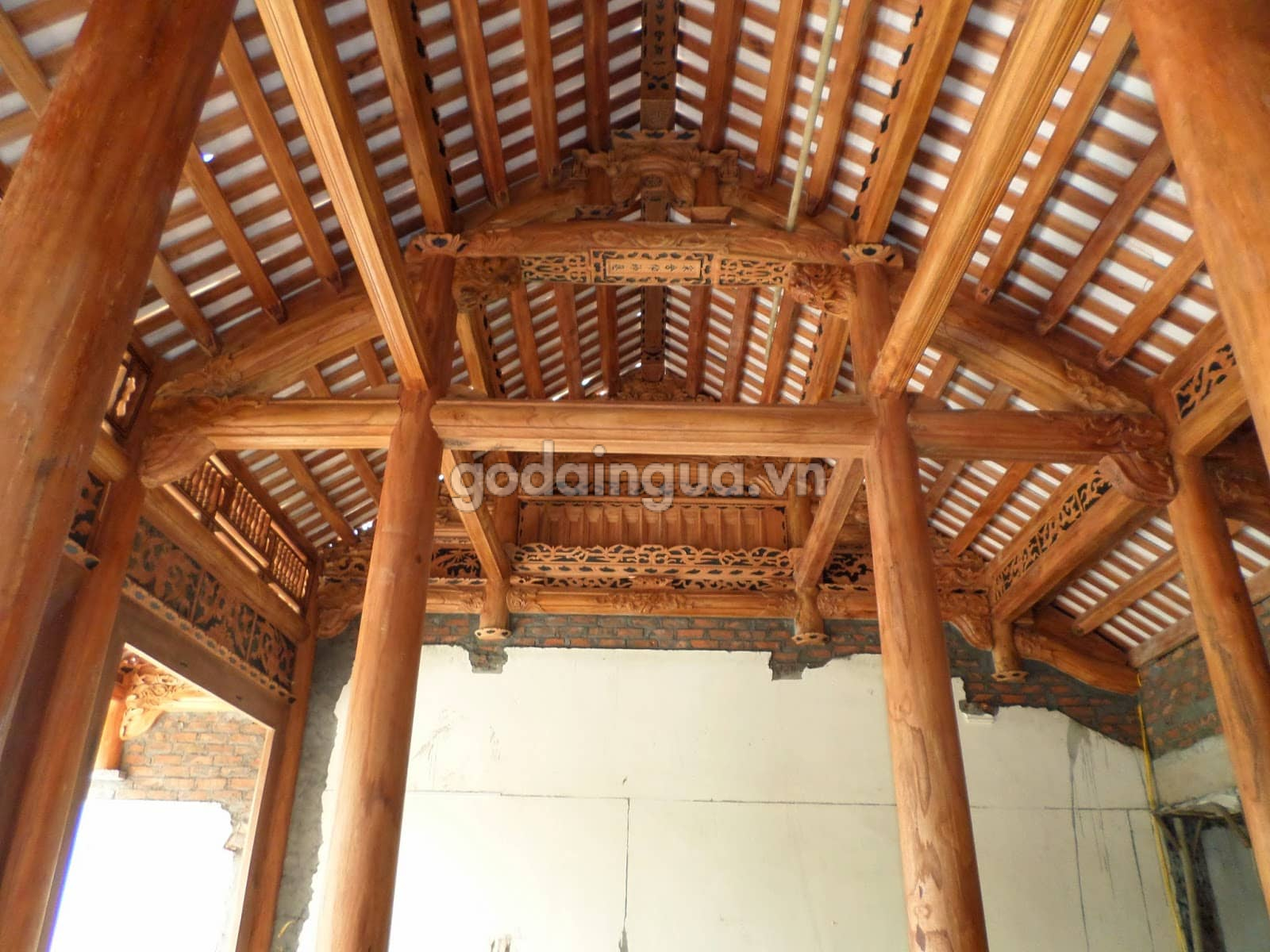 Cách tính số lượng xà gồ gỗ lợp ngói hợp phong thủy