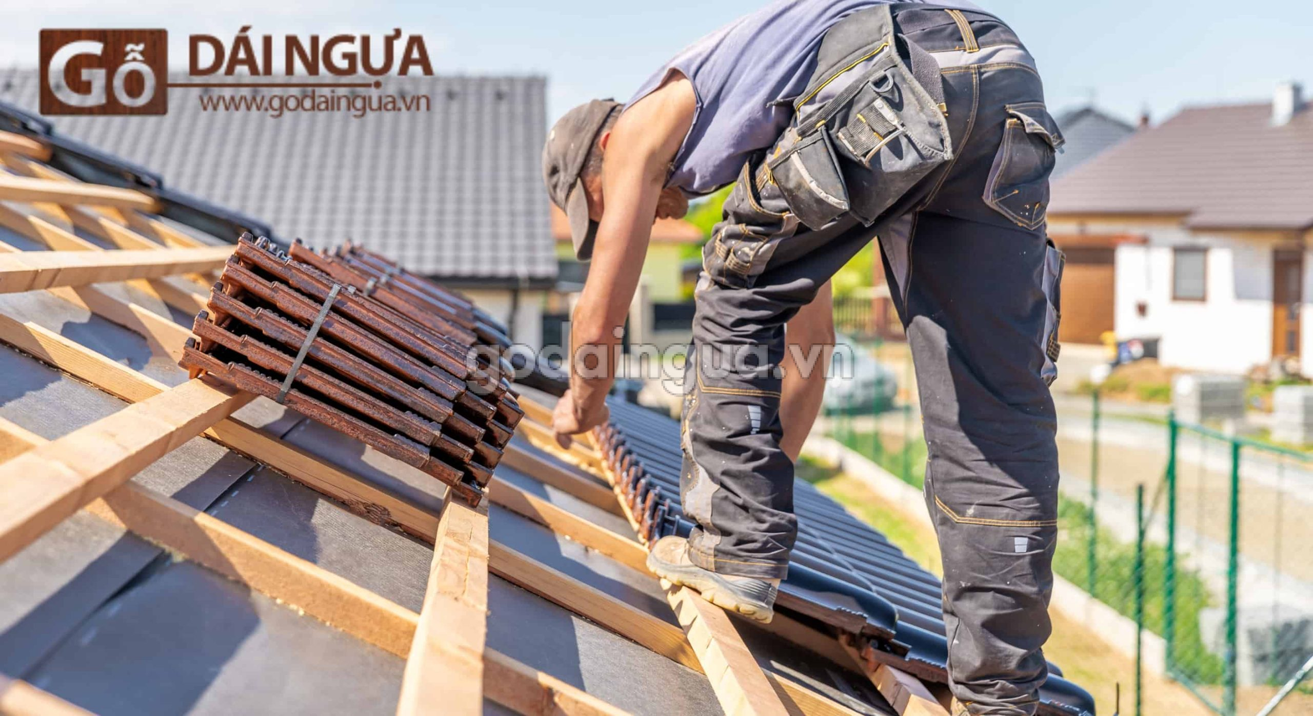 Lắp đặt mái ngói đúng cách